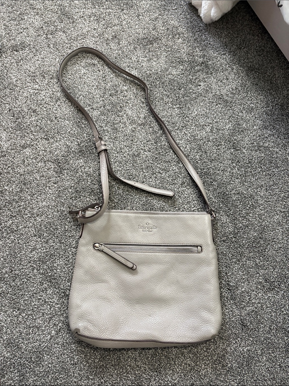 kate spade Pebbled Leather Crossbody Bag in Light Gray-Taupe